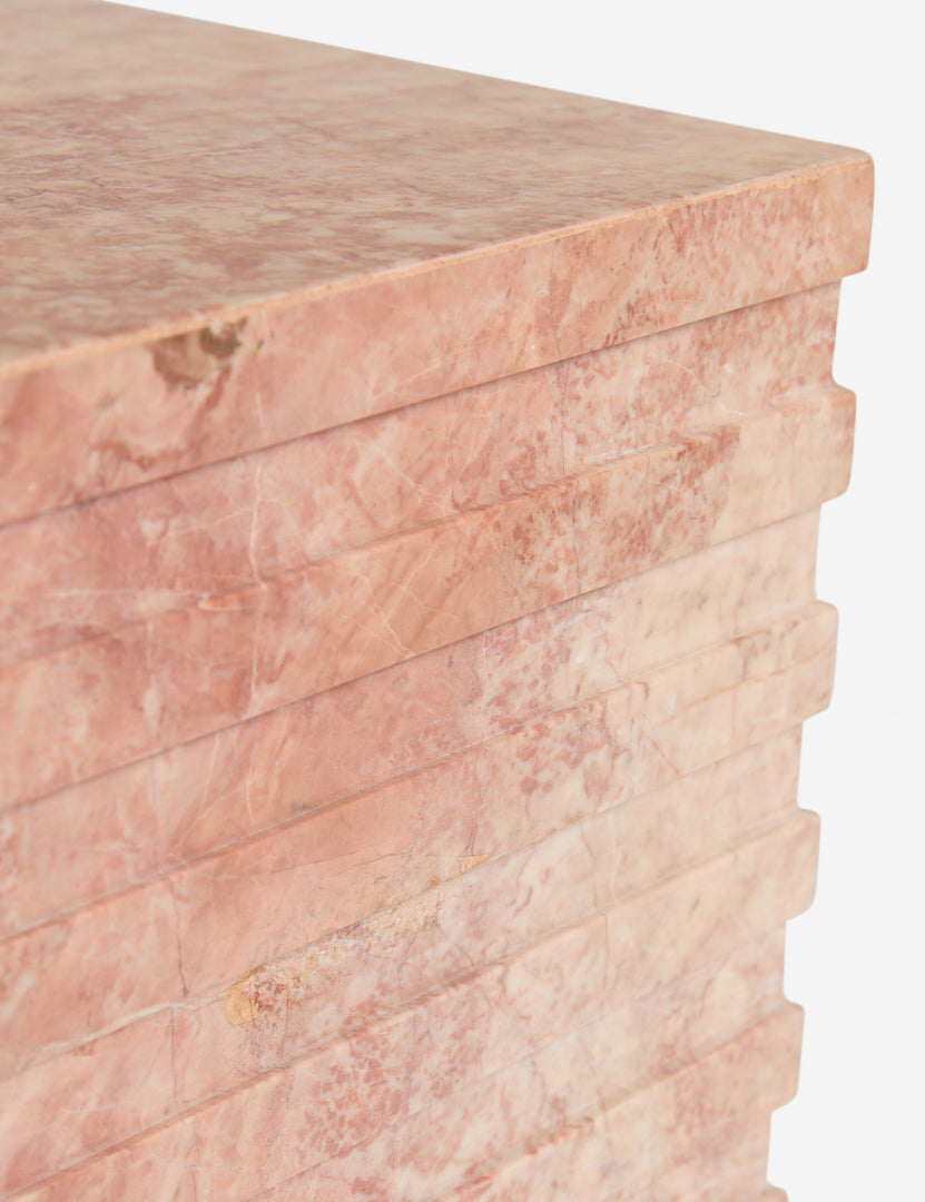 #color::pink-marble