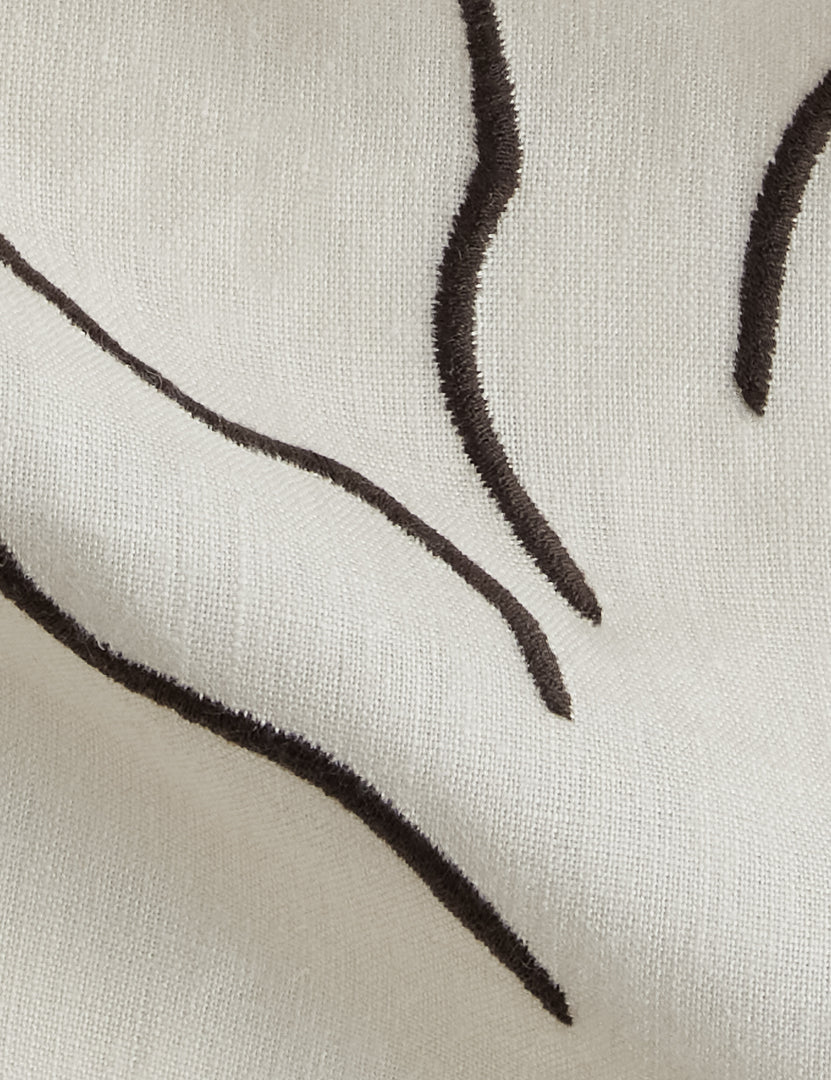#color::ivory