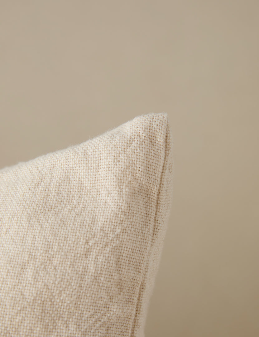 #color::ivory #size::standard #size::king