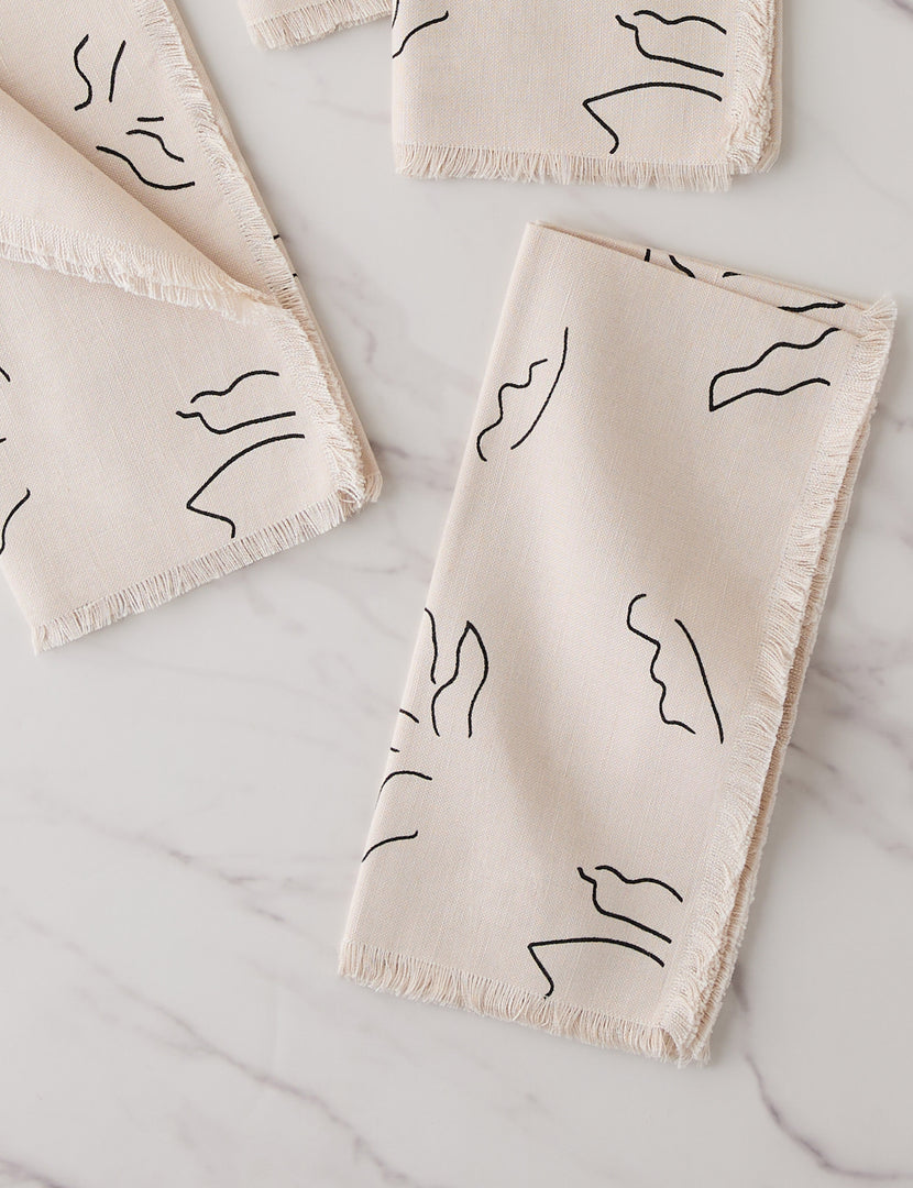 #color:natural #style::napkin--set-of-4