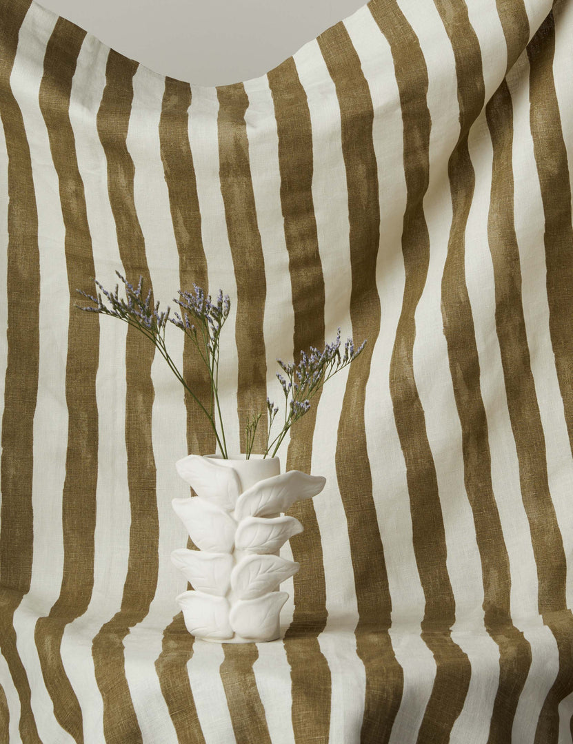 #color::dark-olive-and-ivory