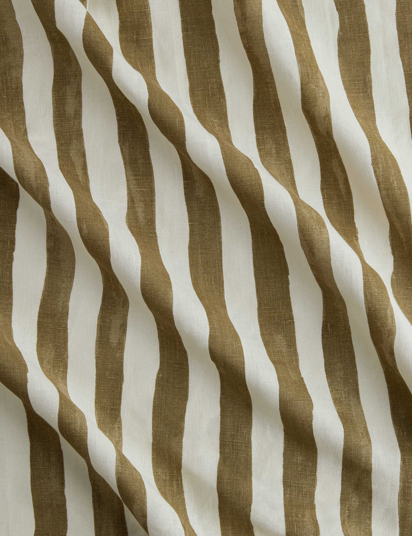 #color::dark-olive-and-ivory