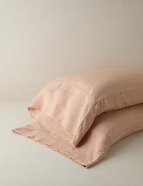 #color::blush #size::king #size::standard