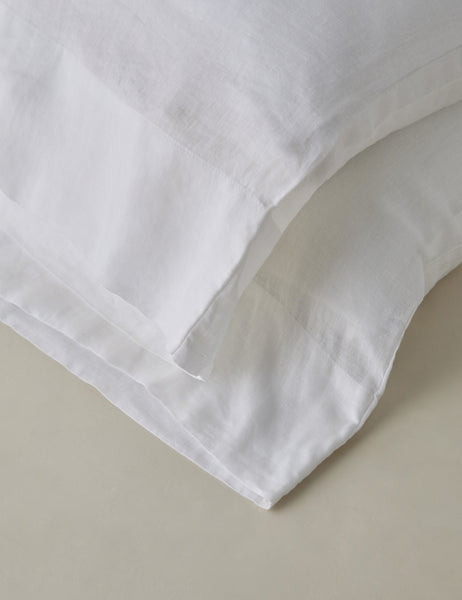 #color::white #size::king #size::standard