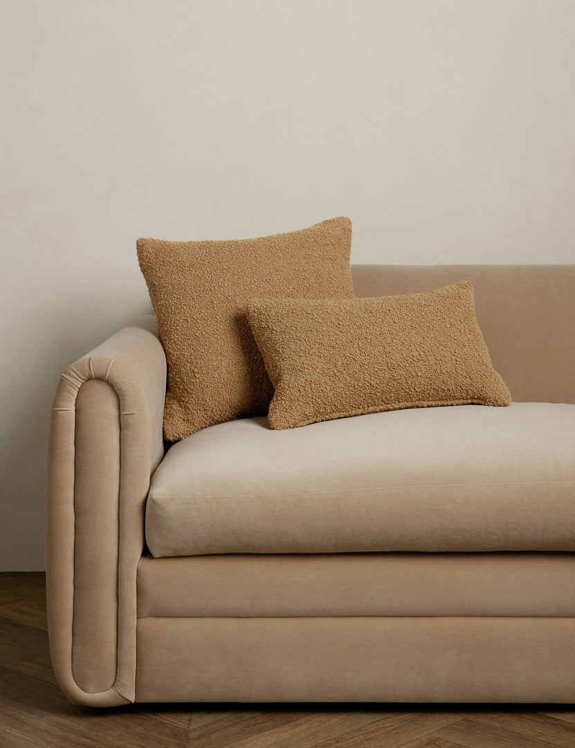 #color::camel #style::square