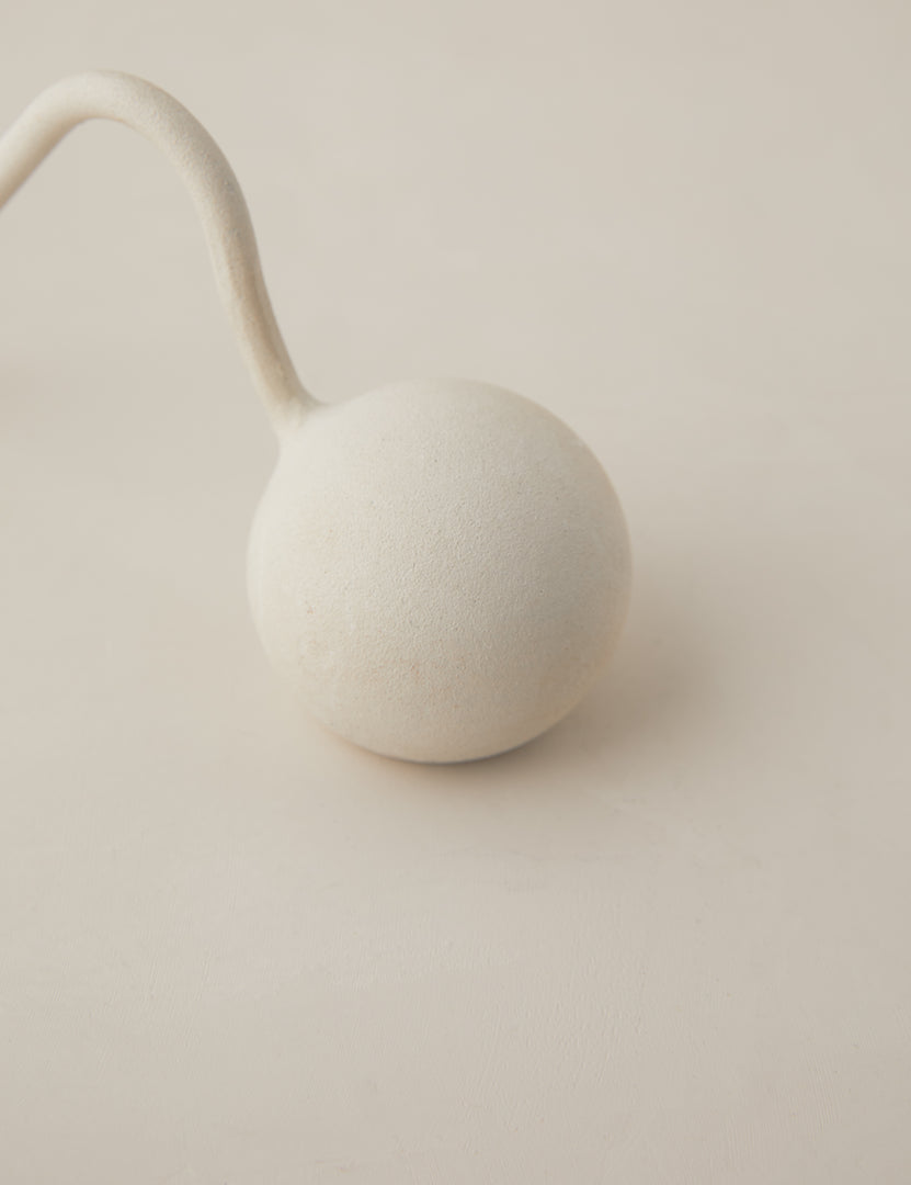 #color::ivory #size::medium