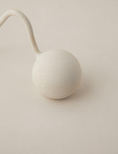 #color::ivory #size::medium