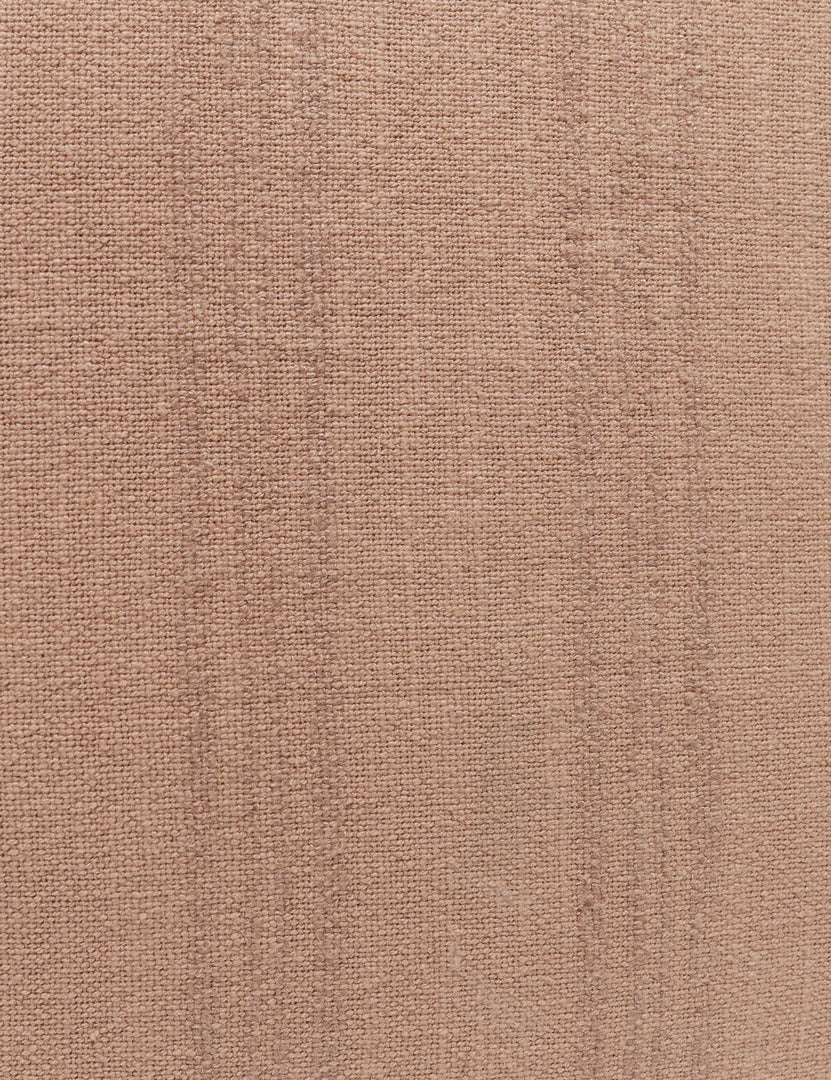 #color::peach #style::square #style::lumbar