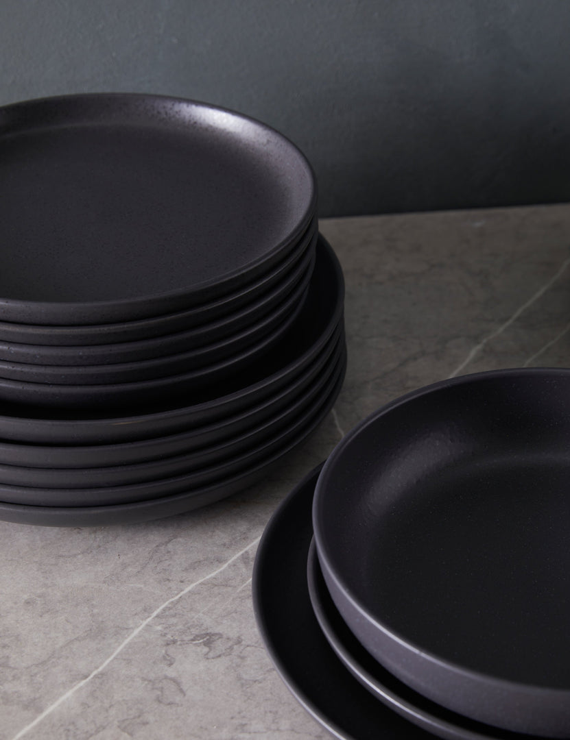 #color::gray #style::18-piece-set-with-pasta-bowl