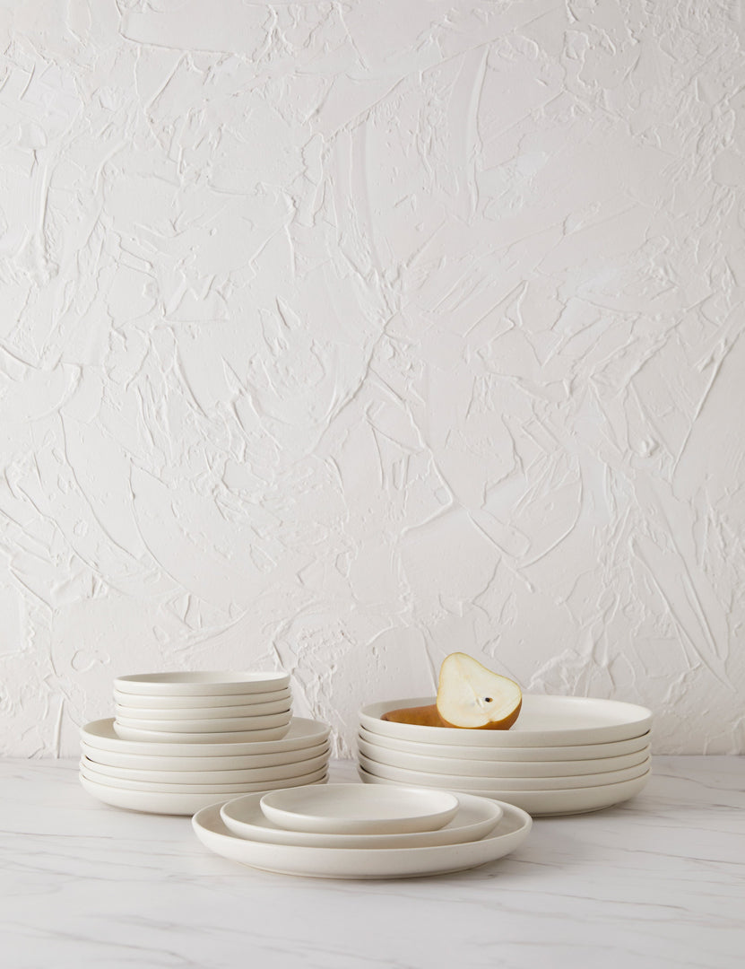 #color::vanilla #style::18-piece-set-plates