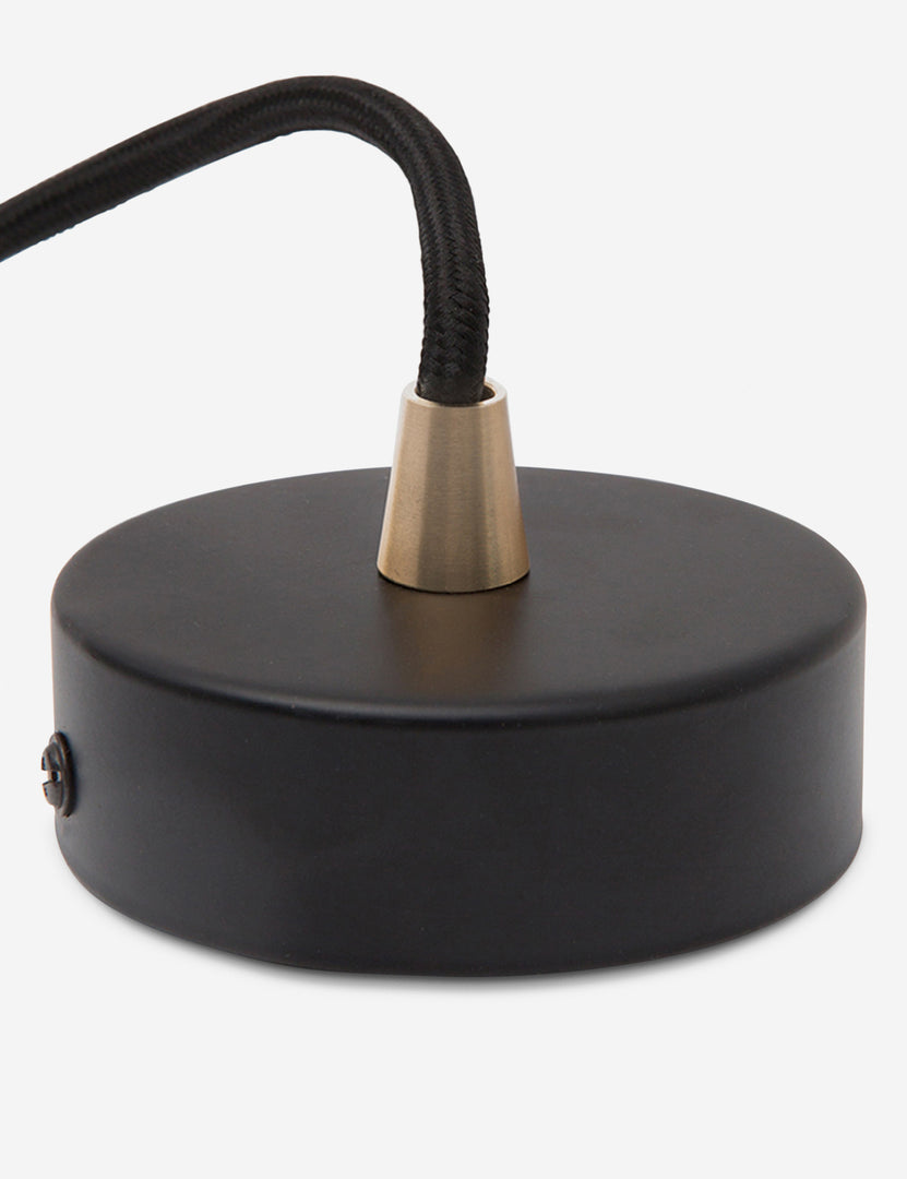 #color::brass #size::6-dia