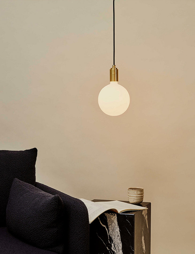 #color::brass #size::6-dia