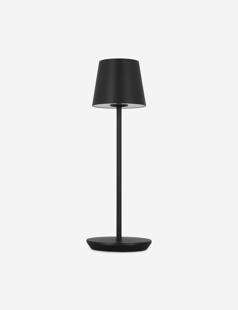 #color::black #size::large