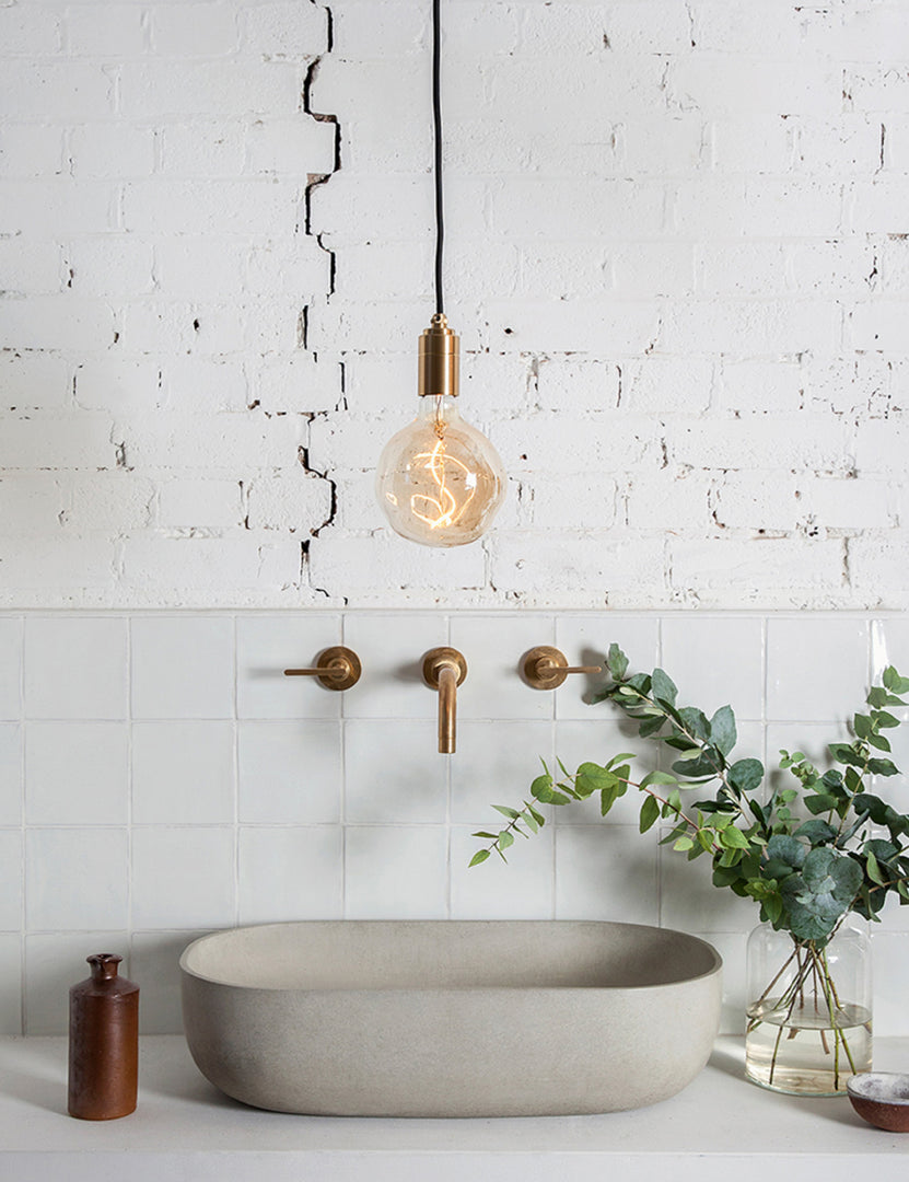 #color::brass #size::5-dia