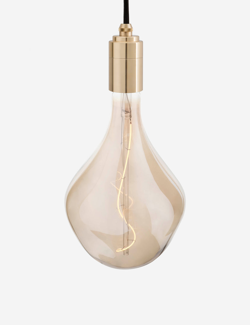 #color::brass #size::7-dia