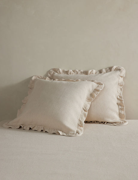 #size::euro | Vekki relaxed cotton euro sham set