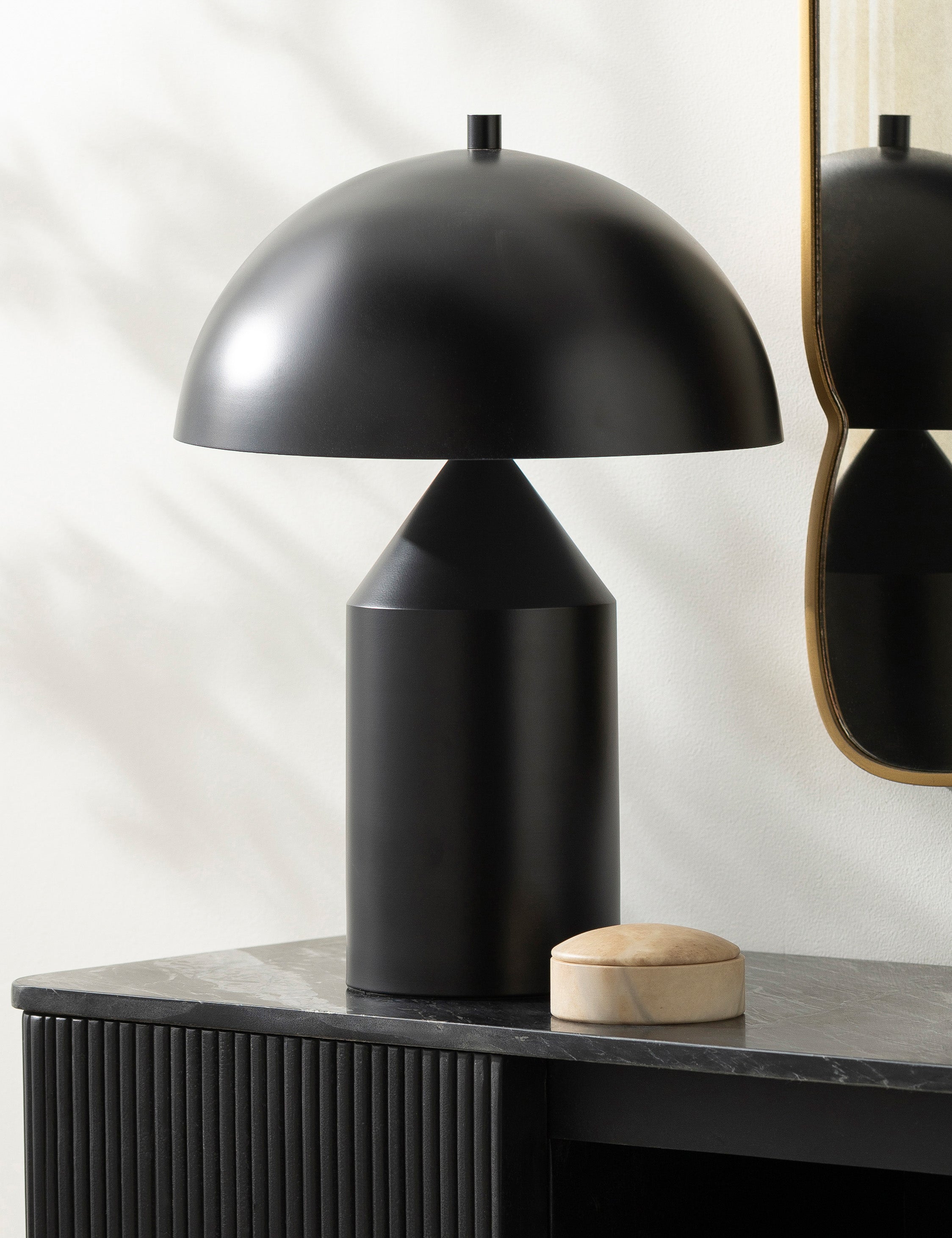 Ezri Table Lamp : White