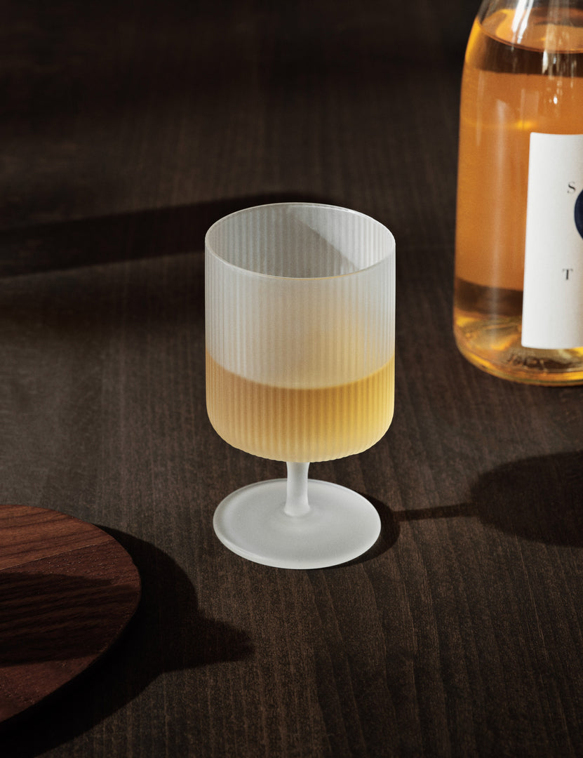 #color::frosted #style::wine-glasses--set-of-2