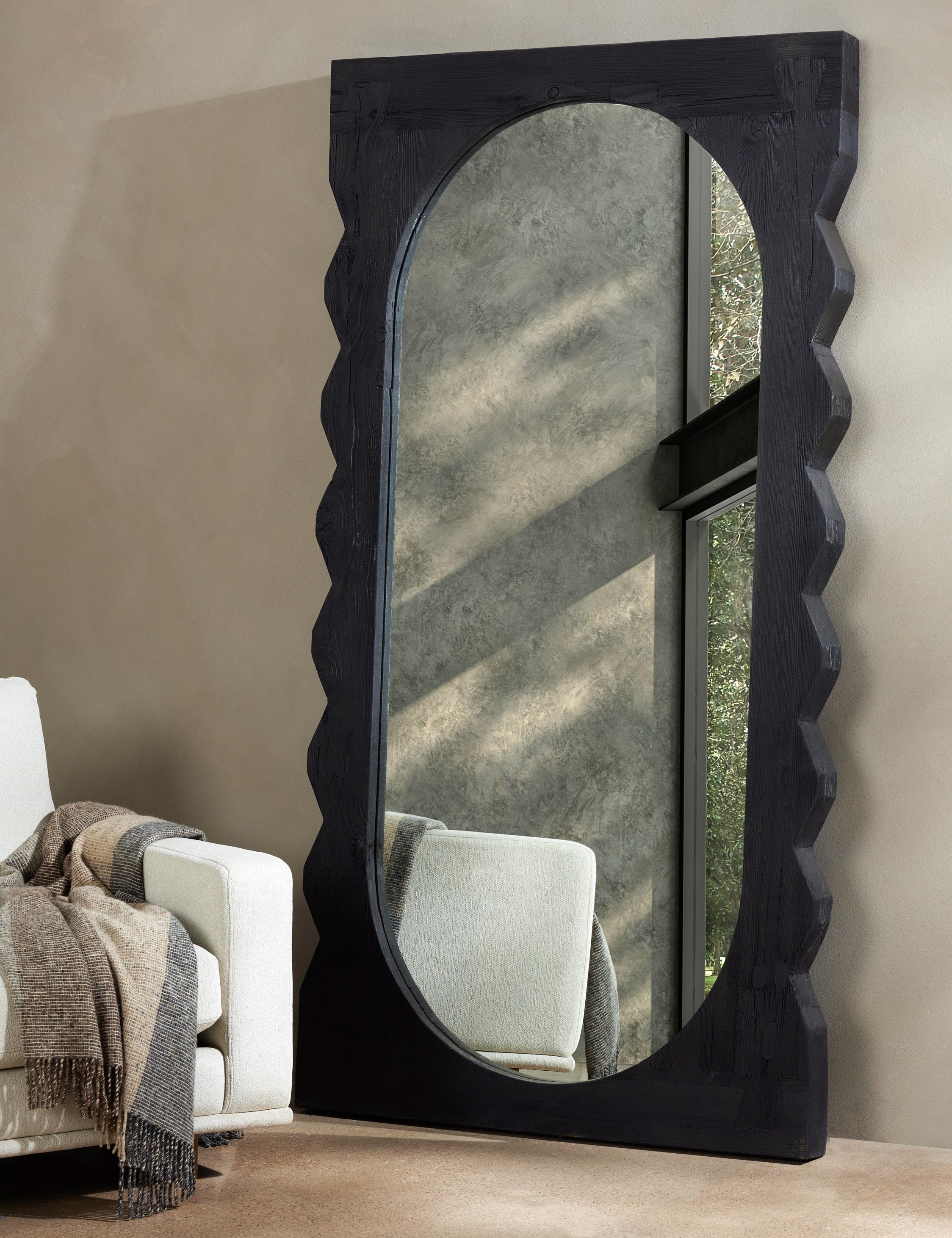 Meisel Floor Mirror : Black