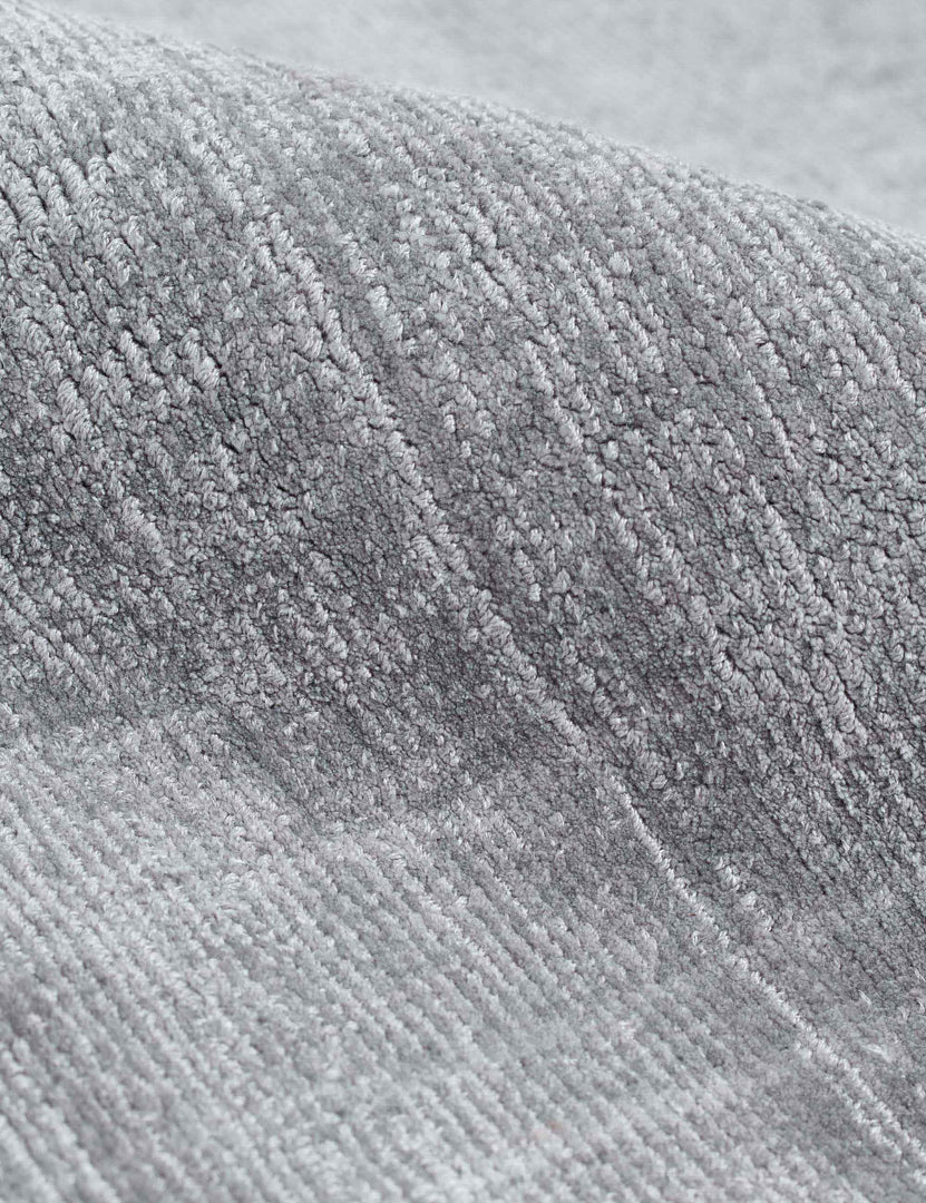 #color::gray #size::6--x-9- #size::8--x-10- #size::9--x-12- #size::10--x-14- #size::12--x-15- | Close-up of the gray dylan rug
