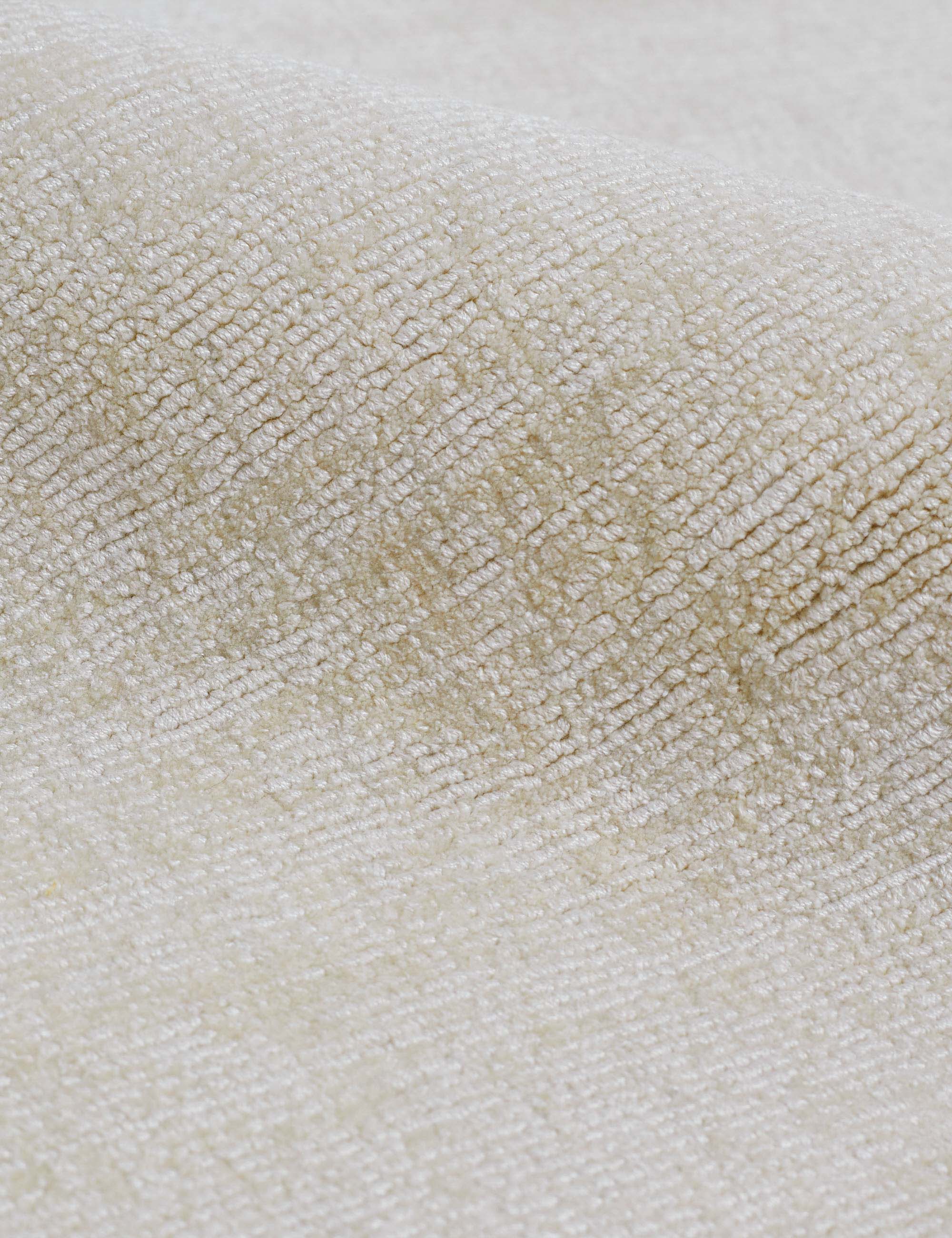 Close-up of the ivory dylan rug
