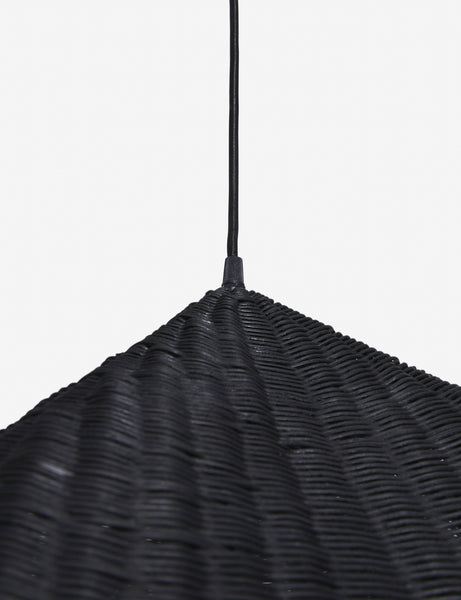#color::black #size::42-
