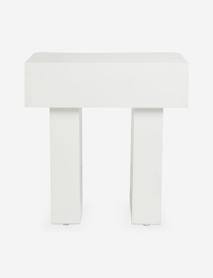 #color::ivory