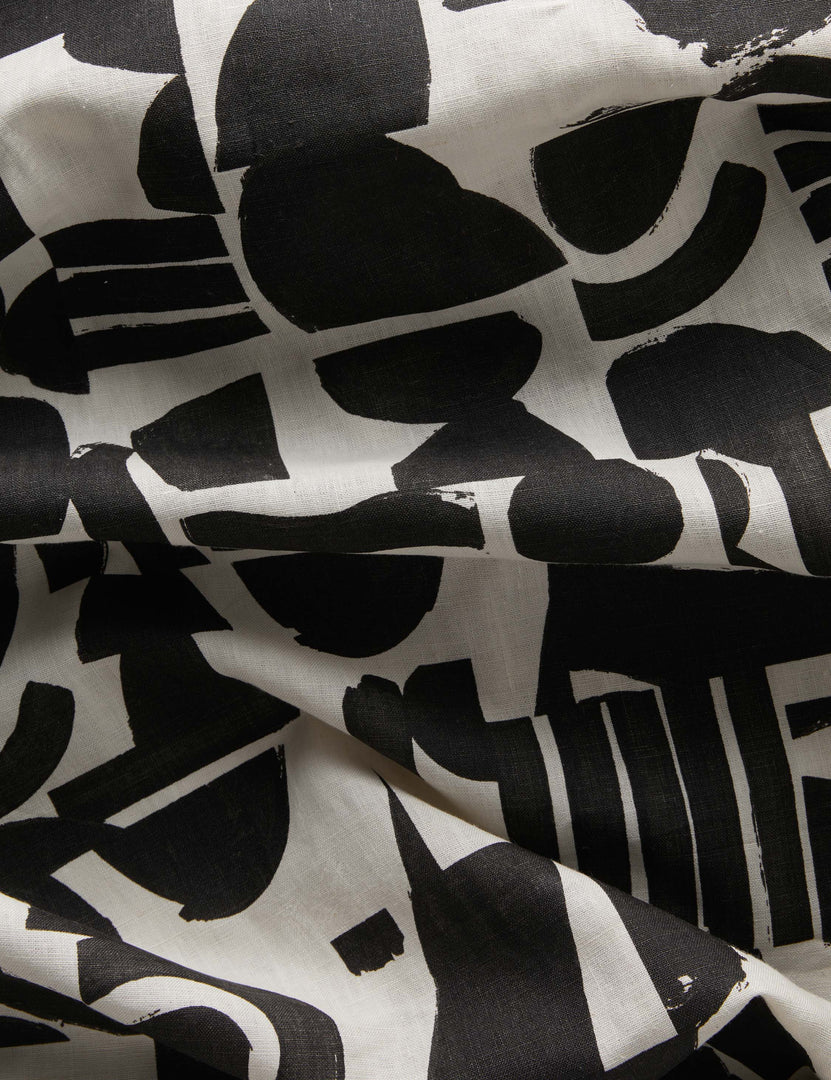 #color::black-and-ivory