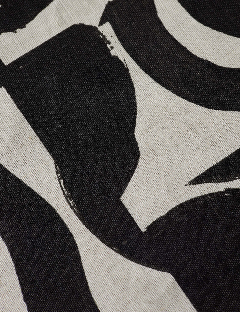 #color::black-and-ivory