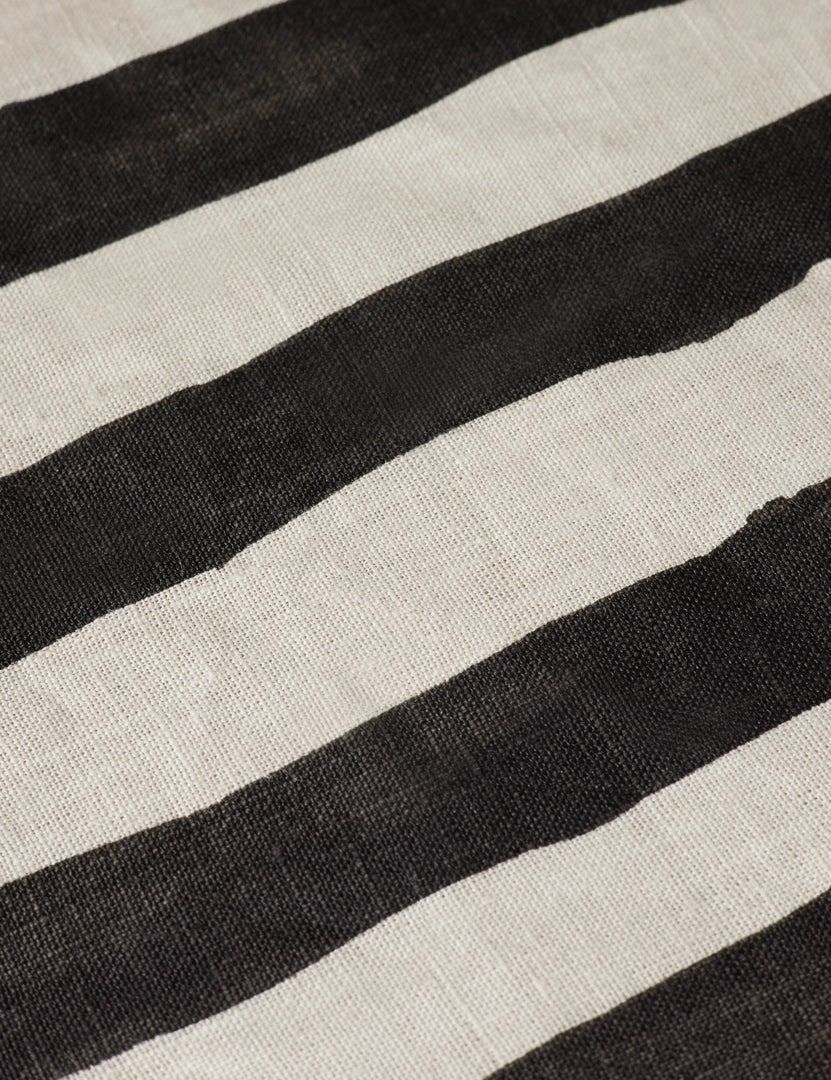 #color::black-and-ivory