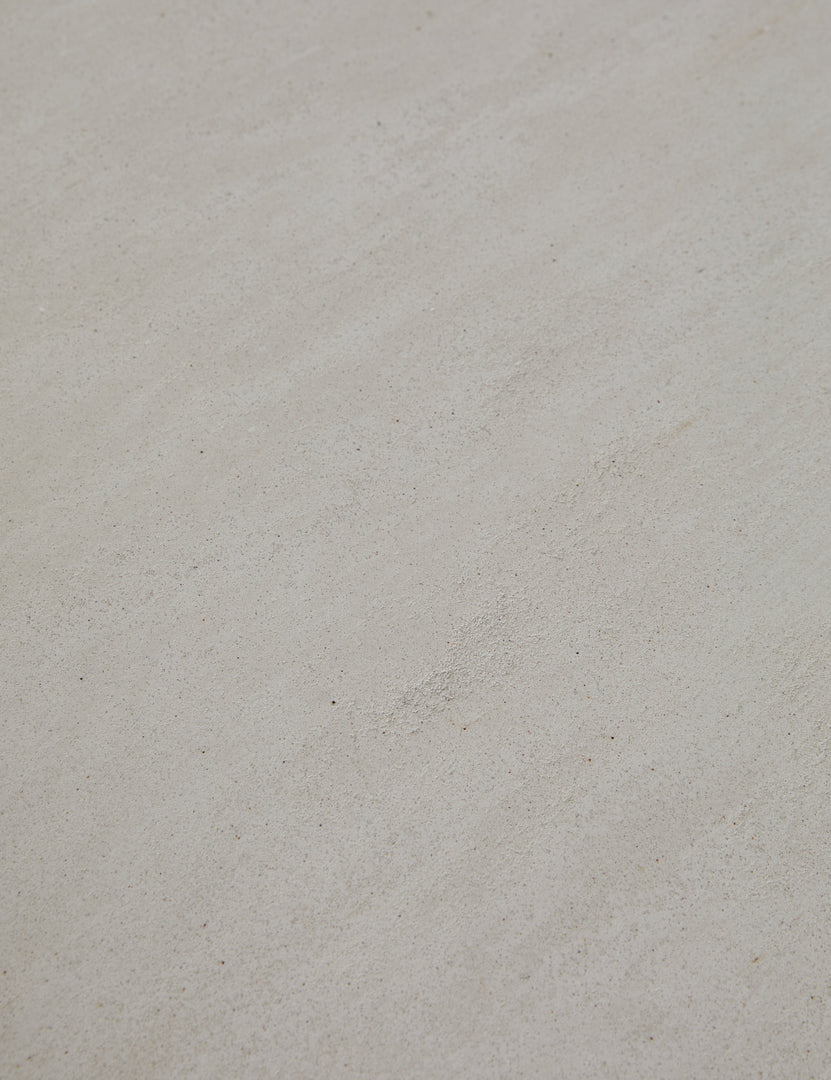#color::ivory