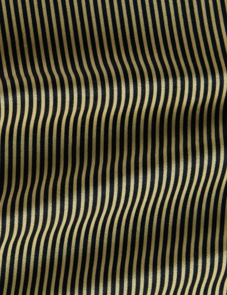 #color::black-and-sand