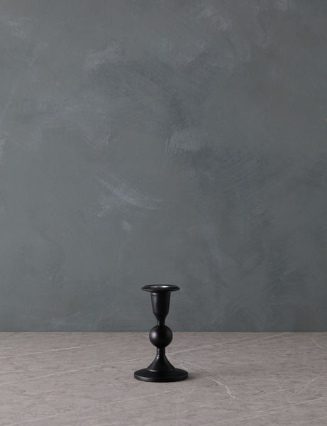 #color::black #style::no-6
